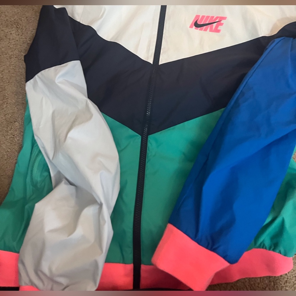Nike windbreakers lot of 2